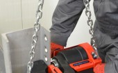 portable-hydraulic-punchers-easy-to-handle-in-both-vertical-and-horizontal-positions-1.jpg